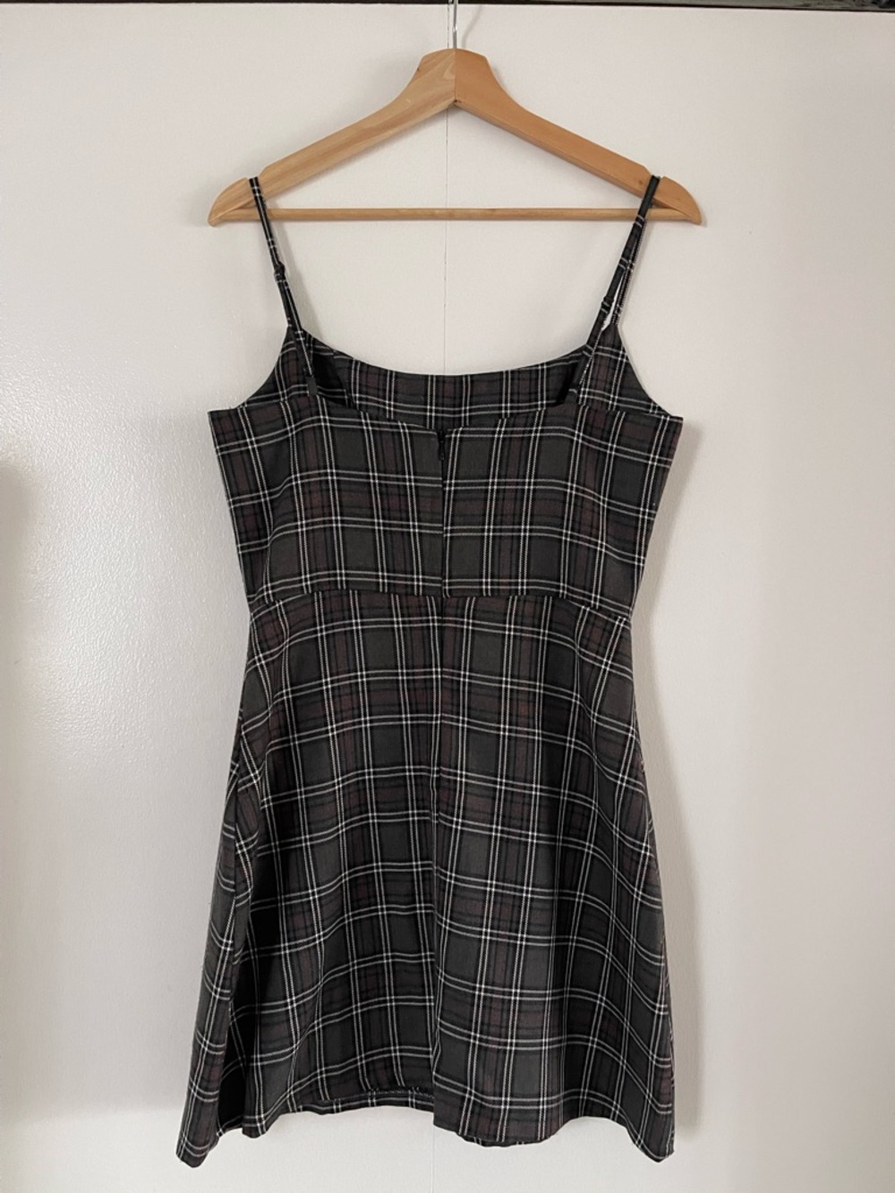 Reformation 90s style Plaid Spaghetti-Strap Mini Dress - Picture 2 of 3
